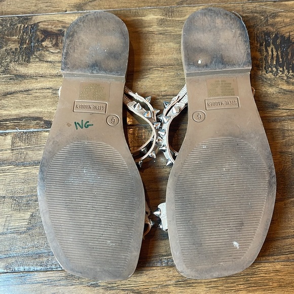 Steve Madden Skyler Studded Slide Sandal Tan Size 6 - Picture 4 of 4